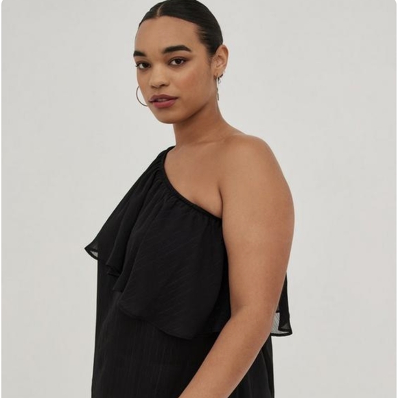 Torrid 1 One Shoulder Ruffle Crinkle Chiffon & Lurex Blouse 1X City Chic - Picture 2 of 13